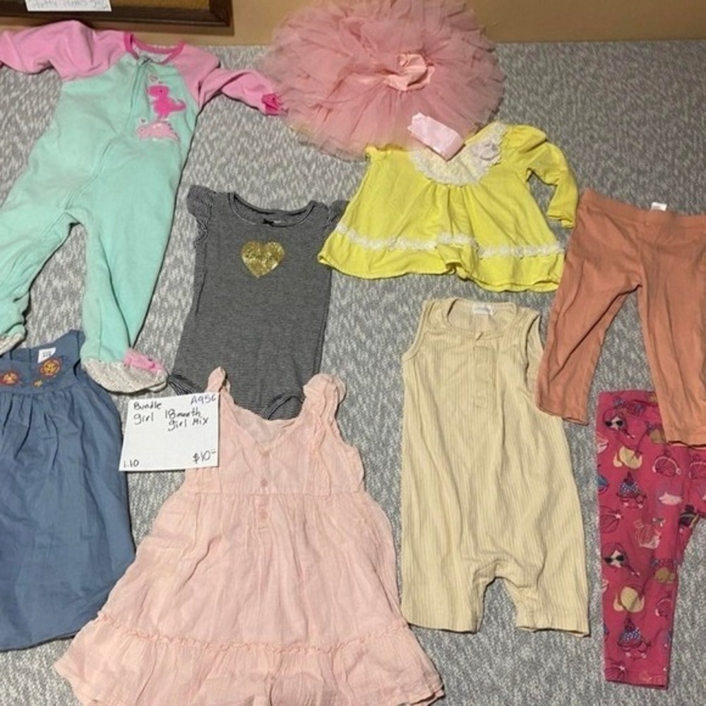 Baby girl bundle 18 months. SKU-A956